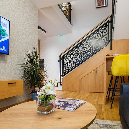Garni Hotel Royal Crown Суботиця Екстер'єр фото